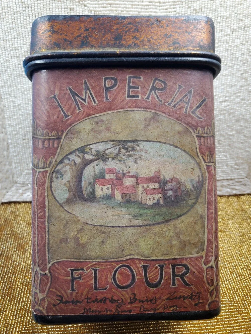Decorative kitchen canister rustic styled with advertising imagery (C36)